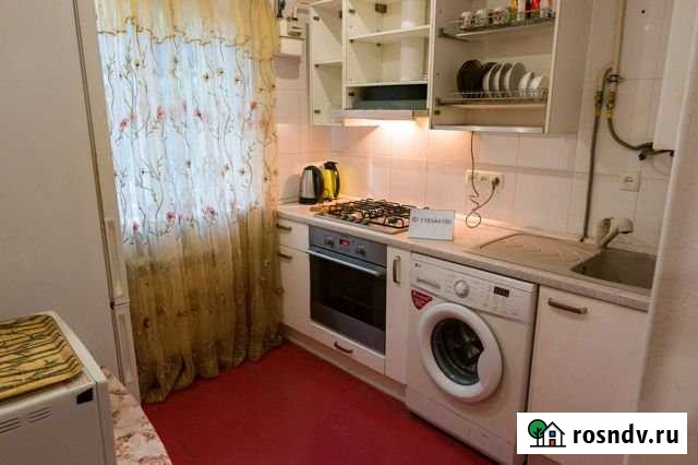 3-комнатная квартира, 55 м², 1/4 эт. в аренду посуточно в Ялте Ялта - изображение 1