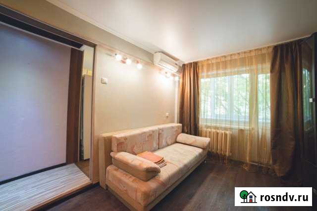 1-комнатная квартира, 35 м², 2/5 эт. в аренду посуточно в Астрахани Астрахань - изображение 1