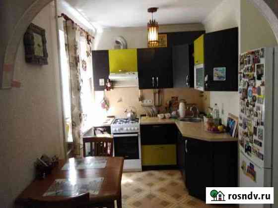 2-комнатная квартира, 46 м², 3/5 эт. в аренду на длительный срок в Симферополе Симферополь