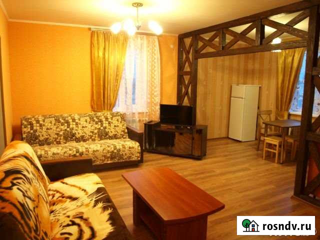 2-комнатная квартира, 60 м², 1/2 эт. в аренду посуточно в Липецке Липецк - изображение 1