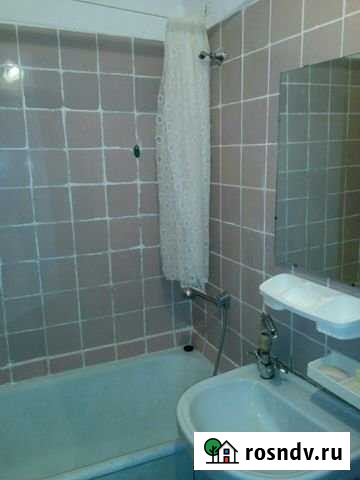 Комната 14 м² в 3-ком. кв., 1/5 эт. в аренду на длительный срок в Тольятти Тольятти - изображение 1