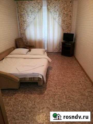 1-комнатная квартира, 40 м², 3/9 эт. в аренду посуточно в Мегионе Мегион - изображение 1