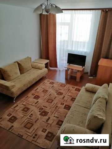 2-комнатная квартира, 50 м², 5/10 эт. в аренду посуточно в Каменске-Уральском Каменск-Уральский - изображение 1