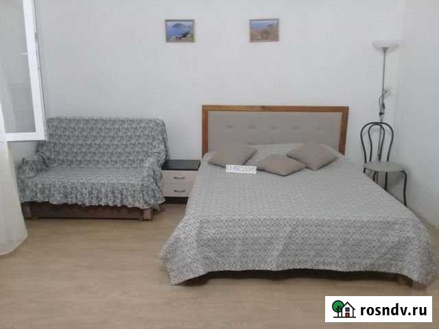 Комната 25 м² в 4-ком. кв., 1/2 эт. в аренду посуточно в Судаке Судак - изображение 1