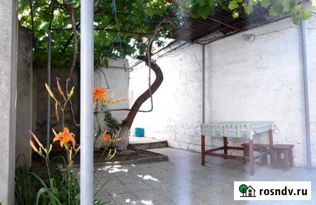 Дом 50 м² на участке 1 сот. в аренду посуточно в Феодосии Феодосия - изображение 1