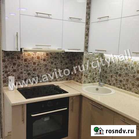 4-комнатная квартира, 100 м², 7/9 эт. в аренду на длительный срок в Хабаровске Хабаровск - изображение 1