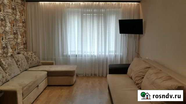 3-комнатная квартира, 60 м², 1/9 эт. в аренду посуточно в Ижевске Ижевск - изображение 1