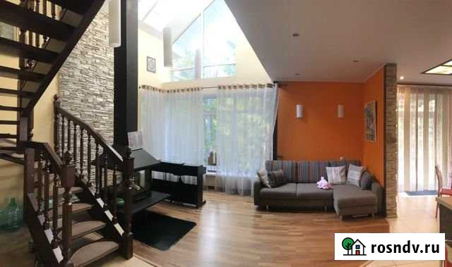 Коттедж 290 м² на участке 25 сот. на продажу в Рощино Ленинградской области Рощино - изображение 1