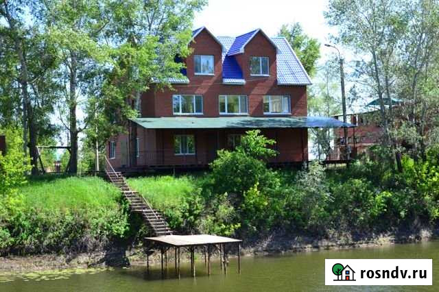 Коттедж 450 м² на участке 50 сот. в аренду посуточно в Оренбурге Оренбург - изображение 1