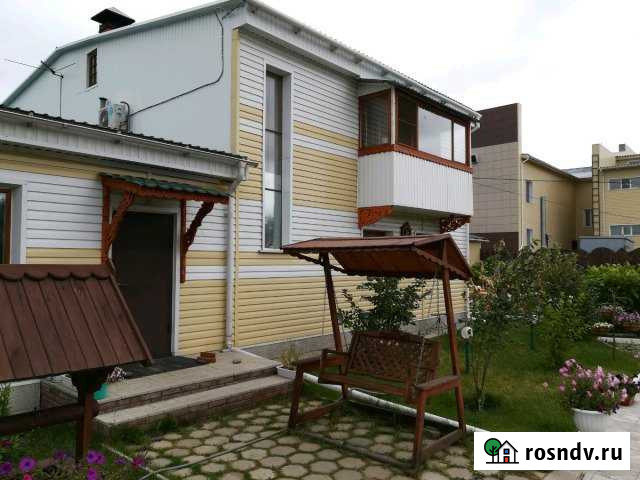 Коттедж 100 м² на участке 30 сот. в аренду посуточно в Яровом Яровое - изображение 1