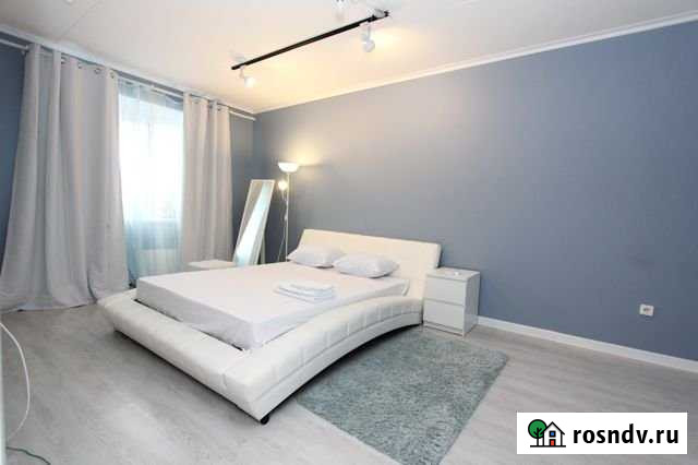 1-комнатная квартира, 40 м², 12/13 эт. в аренду посуточно в Воронеже Воронеж - изображение 1