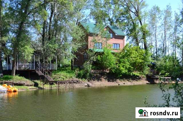 Коттедж 220 м² на участке 200 сот. в аренду посуточно в Оренбурге Оренбург - изображение 1