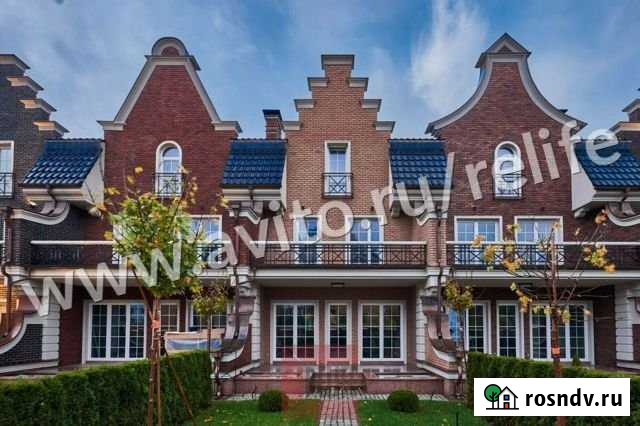 Таунхаус 365 м² на участке 2 сот. на продажу в Калининграде Калининград - изображение 1