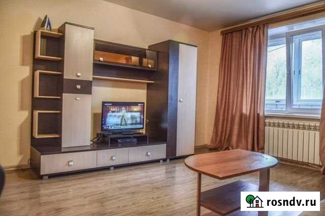 2-комнатная квартира, 69 м², 1/10 эт. в аренду посуточно в Смоленске Смоленск - изображение 1