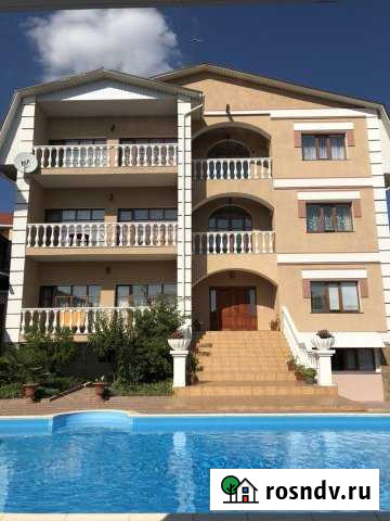 Комната 20 м² в 1-ком. кв., 3/3 эт. в аренду посуточно в Судаке Судак - изображение 1