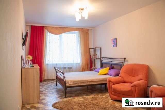 1-комнатная квартира, 47 м², 8/10 эт. в аренду посуточно в Смоленске Смоленск - изображение 1