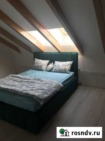 3-комнатная квартира, 90 м², 5/5 эт. в аренду посуточно в Ялте Ялта - изображение 1