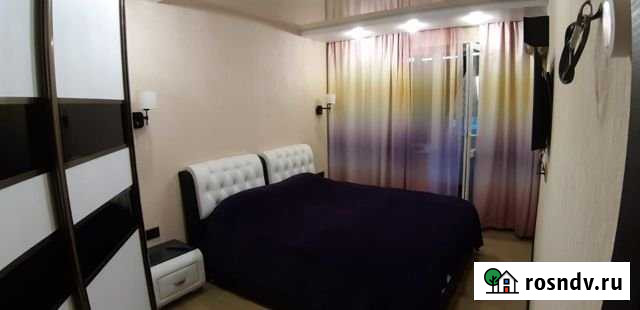 2-комнатная квартира, 50 м², 4/10 эт. в аренду на длительный срок во Владивостоке Владивосток - изображение 1