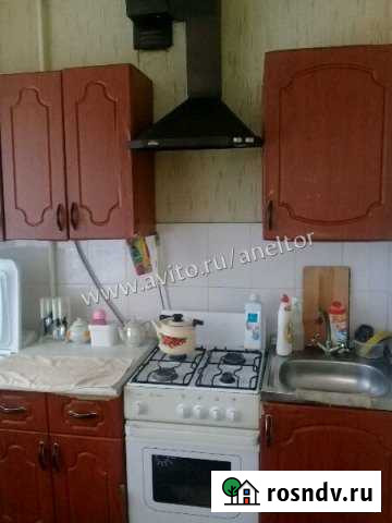 2-комнатная квартира, 52 м², 3/5 эт. в аренду на длительный срок в Новомосковске Новомосковск - изображение 1