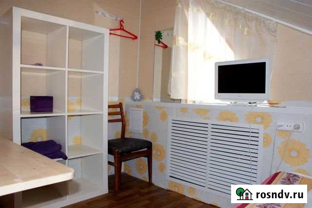 Комната 12 м² в 4-ком. кв., 2/2 эт. в аренду на длительный срок в Салехарде Салехард - изображение 1