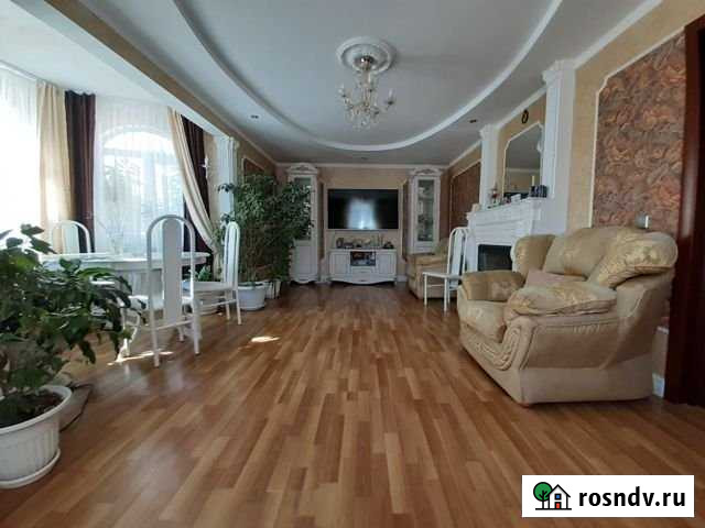 Коттедж 140 м² на участке 14 сот. в аренду посуточно в Петергофе Петергоф - изображение 1