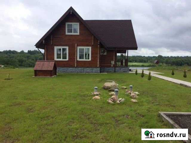 Коттедж 120 м² на участке 25 сот. в аренду на длительный срок в Крестцах Крестцы - изображение 1