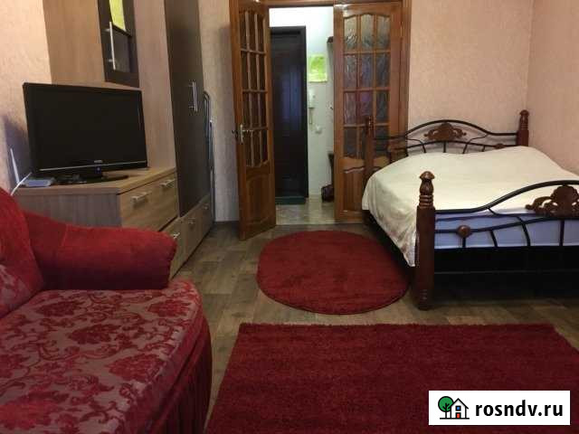 1-комнатная квартира, 40 м², 2/9 эт. в аренду посуточно в Новом Уренгое Новый Уренгой - изображение 1