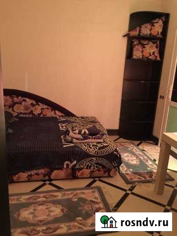 Комната 25 м² в 1-ком. кв., 1/1 эт. в аренду посуточно в Махачкале Махачкала - изображение 1