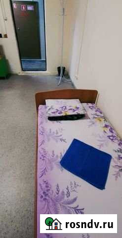 Комната 15 м² в 1-ком. кв., 2/2 эт. в аренду посуточно в Чебоксарах Чебоксары - изображение 1