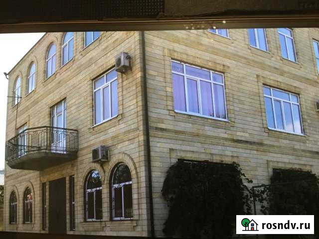 Дом 630 м² на участке 8 сот. в аренду на длительный срок в Махачкале Махачкала - изображение 1