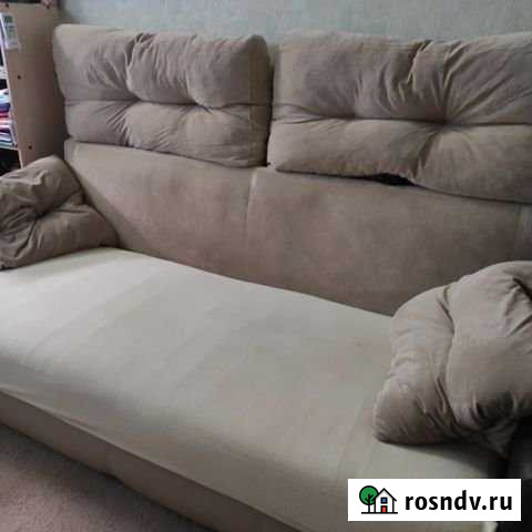 Комната 14 м² в 4-ком. кв., 4/4 эт. в аренду на длительный срок в Саратове Саратов - изображение 1