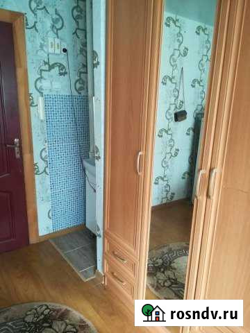 Комната 12.9 м² в 5-ком. кв., 1/4 эт. на продажу в Смоленске Смоленск - изображение 1