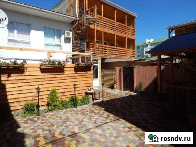 Дом 50 м² на участке 4 сот. в аренду посуточно в Феодосии Феодосия - изображение 1