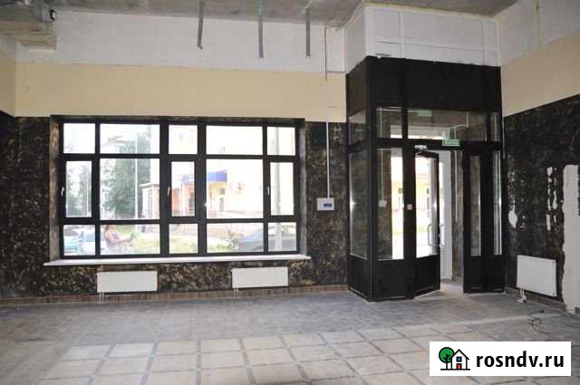 135.4кв.м. Центр, 1й этаж, 1я линия, витрина Пермь - изображение 1