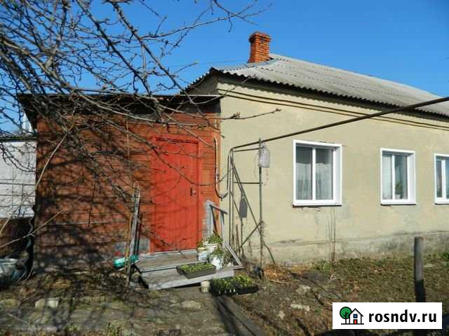 3-комнатная квартира, 100 м², 1/1 эт. на продажу в Алатыре Алатырь - изображение 1