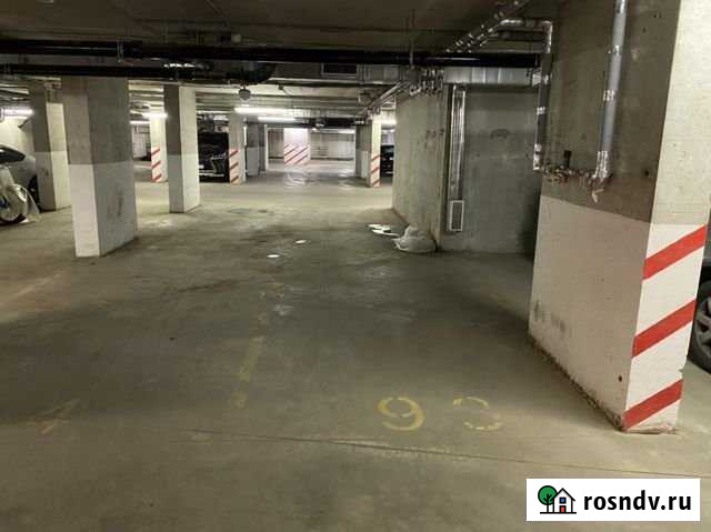 Машиноместо 10 м² в аренду в Санкт-Петербурге Санкт-Петербург - изображение 1