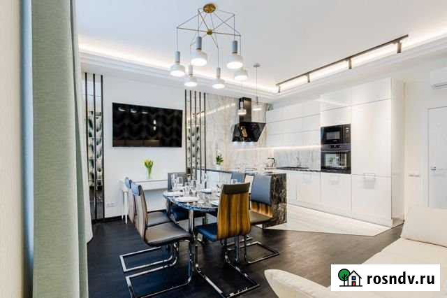 3-комнатная квартира, 105 м², 4/12 эт. в аренду посуточно в Санкт-Петербурге Санкт-Петербург - изображение 1