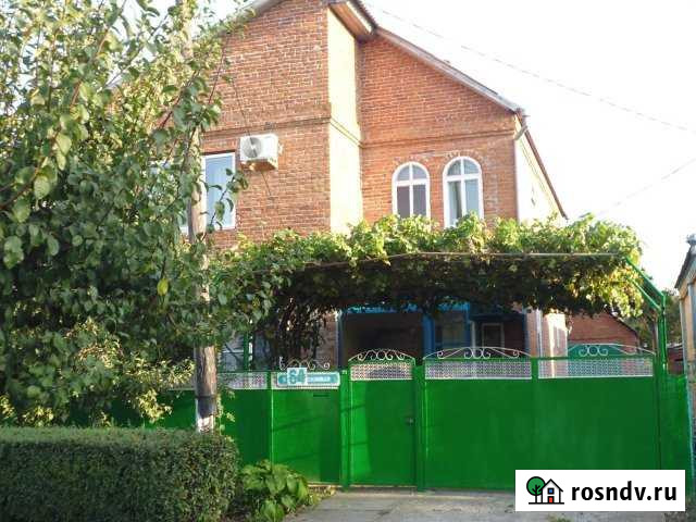 Дом 180 м² на участке 5.2 сот. на продажу в Усть-Лабинске Усть-Лабинск - изображение 1