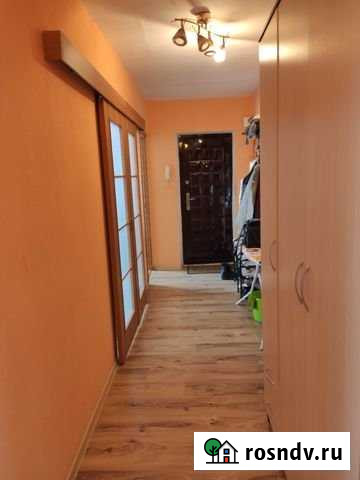 Комната 15 м² в 3-ком. кв., 8/9 эт. в аренду на длительный срок в Волгограде Волгоград - изображение 1