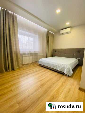 1-комнатная квартира, 30 м², 2/4 эт. в аренду посуточно в Барнауле Барнаул - изображение 1