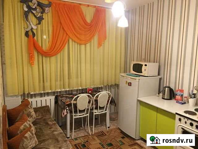 1-комнатная квартира, 40 м², 3/3 эт. в аренду посуточно в Братске Братск - изображение 1