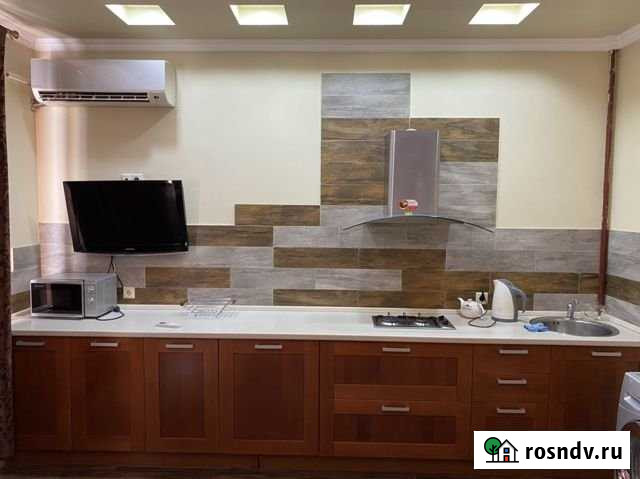 2-комнатная квартира, 61 м², 2/3 эт. в аренду посуточно в Махачкале Махачкала - изображение 1