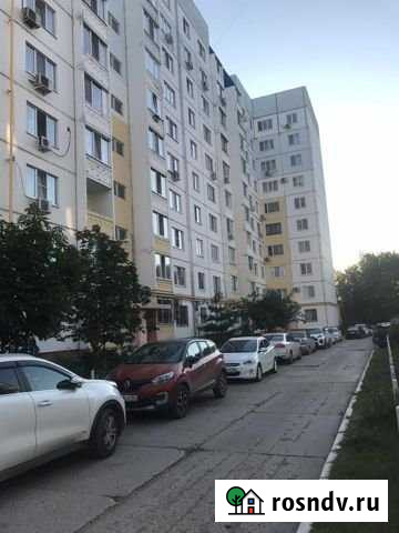 1-комнатная квартира, 35 м², 3/10 эт. в аренду на длительный срок в Энгельсе Энгельс - изображение 1