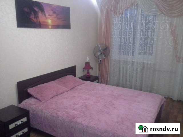 2-комнатная квартира, 56 м², 3/5 эт. в аренду посуточно в Севастополе Севастополь - изображение 1