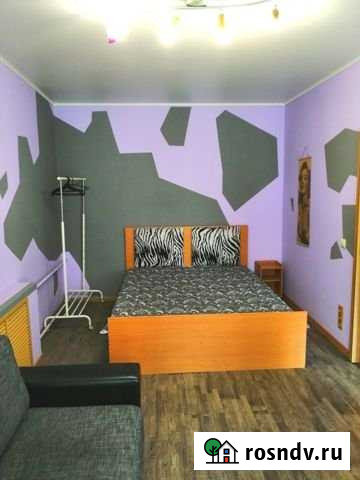 1-комнатная квартира, 32 м², 3/5 эт. в аренду посуточно в Смоленске Смоленск - изображение 1