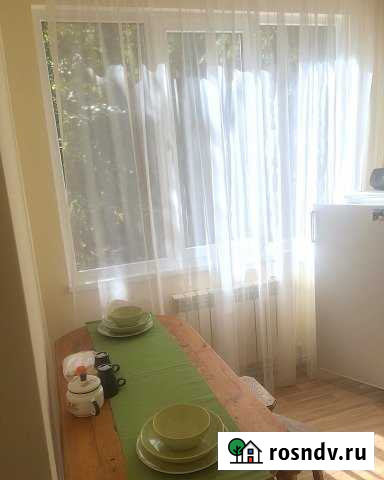 1-комнатная квартира, 35 м², 2/3 эт. в аренду посуточно в Кисловодске Кисловодск - изображение 1