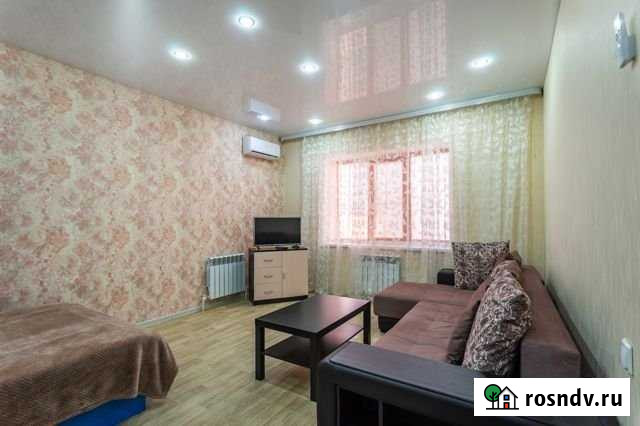 1-комнатная квартира, 45 м², 1/3 эт. в аренду посуточно в Бузулуке Бузулук - изображение 1