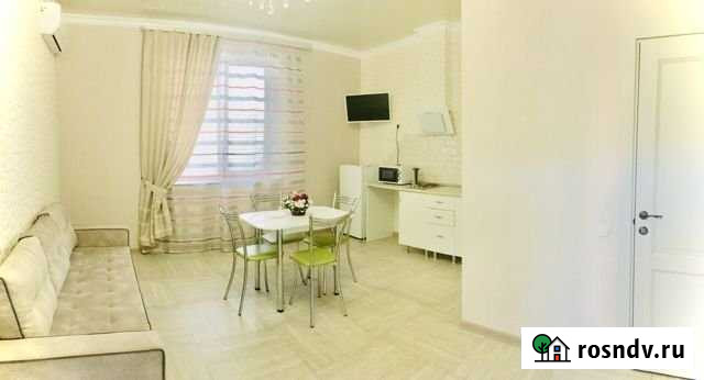 2-комнатная квартира, 60 м², 1/3 эт. в аренду посуточно в Кабардинке Кабардинка - изображение 1