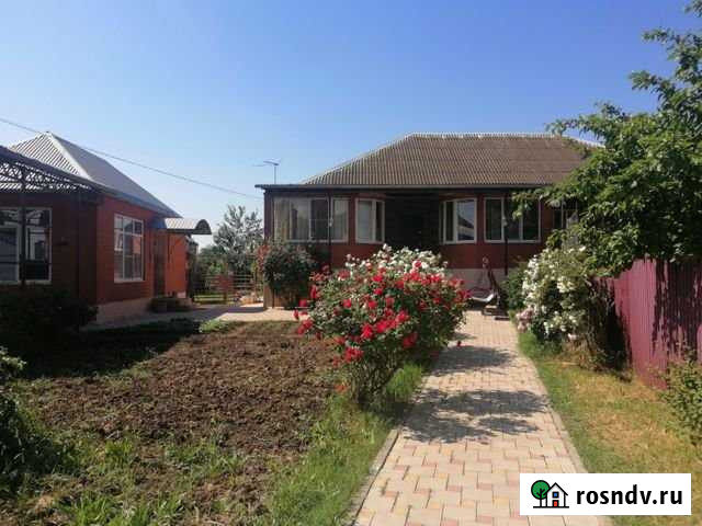 Дом 190 м² на участке 6 сот. на продажу в Яблоновском Яблоновский - изображение 1