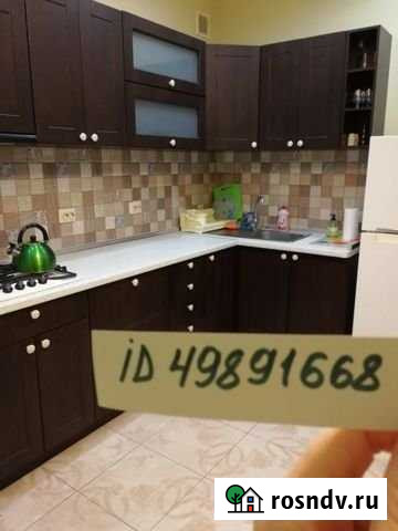 1-комнатная квартира, 42 м², 1/5 эт. в аренду посуточно в Севастополе Севастополь - изображение 1